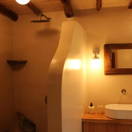 Nesi Cycladic Living * Άνω Σύρος